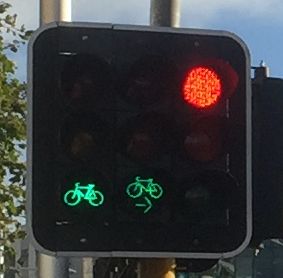 Directional cycle signals