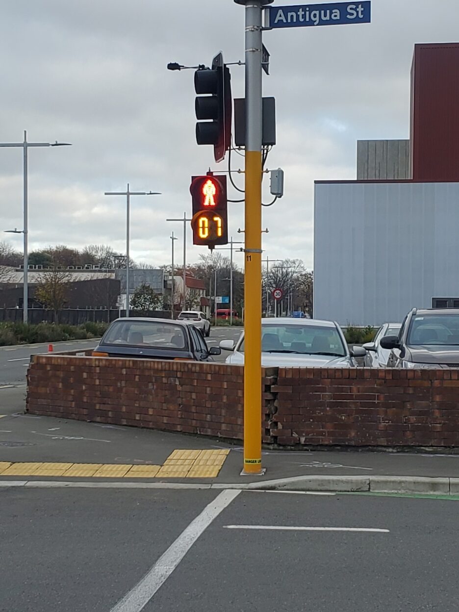 Countdown timer for pedestrians at the intersection of Armagh Street and Saint Asaph Street, Christchurch. 