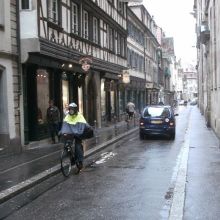 Contraflow street in France
