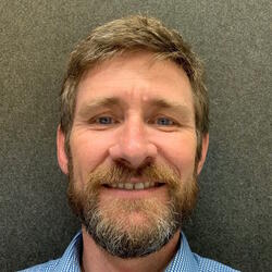 Simon Kennett
