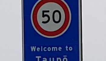 Welcome to Taupo signage